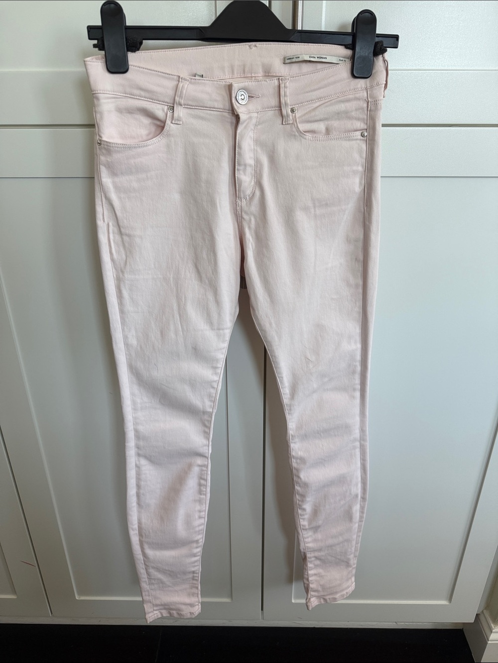 Zara Woman Pale Pink Slim-Fit Jeans Size 4